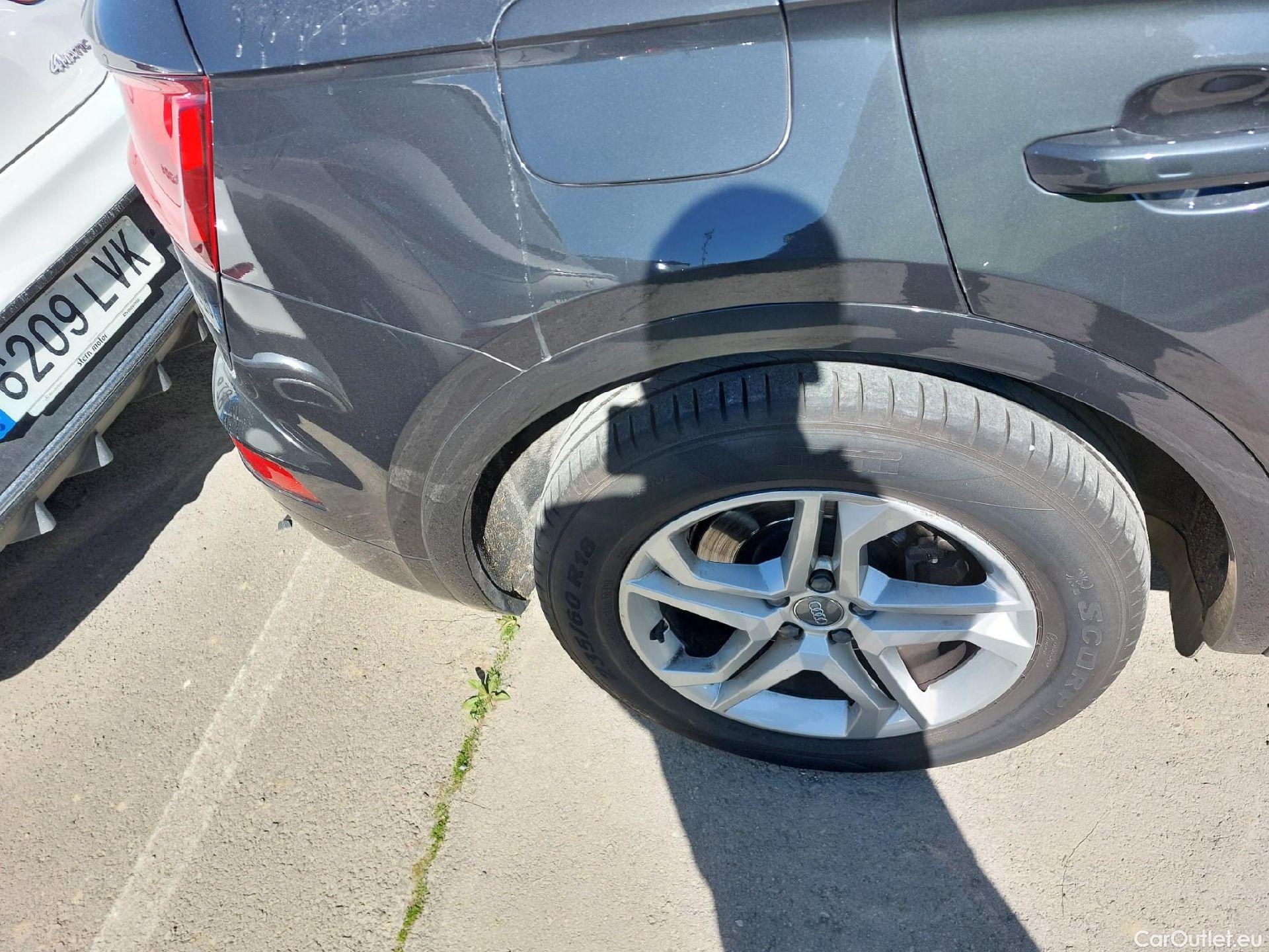  Audi  Q5 AUDI  / 2016 / 5P / todoterreno Design 35 TDI 120kW S tronic (AC) #6