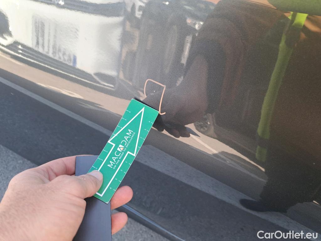  Bmw  Serie 3 BMW  / 2019 / 5P / familiar 318d Auto.Touring #17