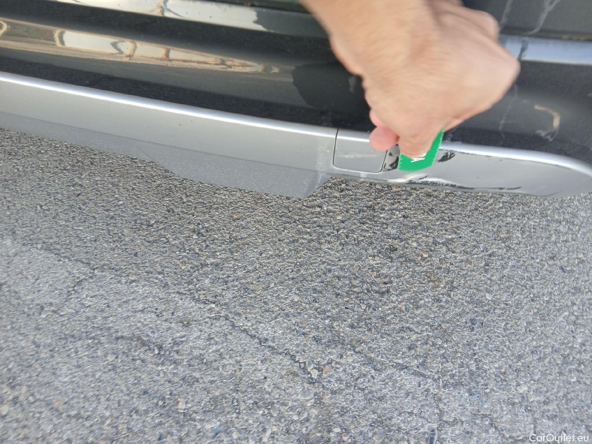  Audi  Q2 AUDI  / 2016 / 5P / todoterreno Design 30 TDI 85kW (116CV) #22