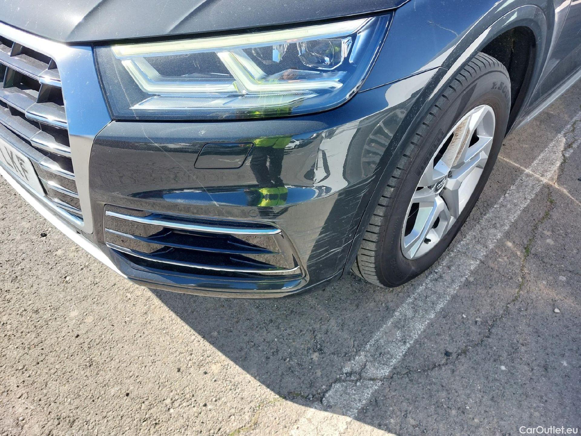  Audi  Q5 AUDI  / 2016 / 5P / todoterreno Design 35 TDI 120kW S tronic (AC) #2