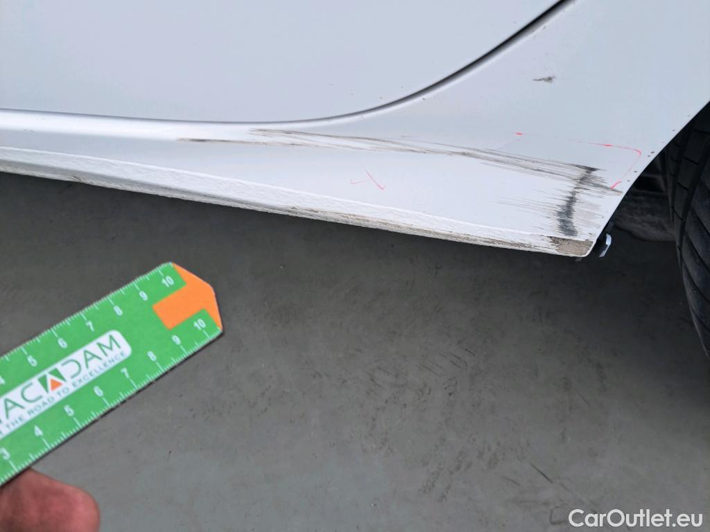  Audi  A3 AUDI  / 2020 / 5P / berlina con portón Sportback 30 TDI 85kW (116CV) #2