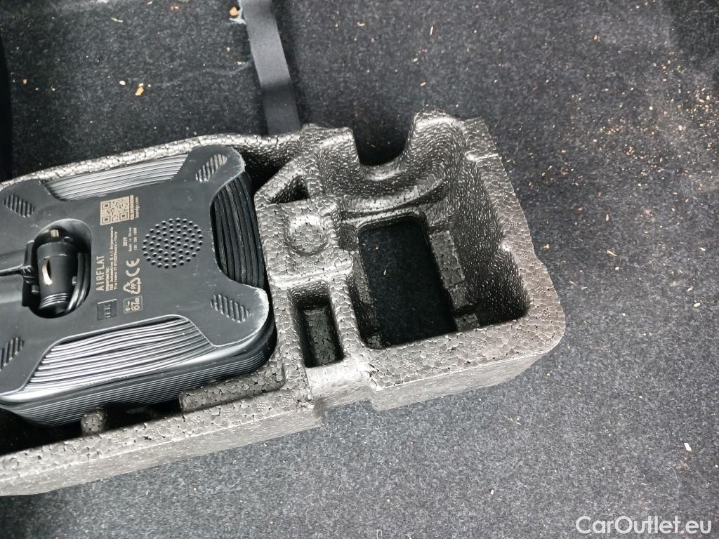  Bmw  X1 BMW  / 2019 / 5P / todoterreno sDrive16d Business #9