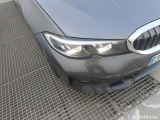  Bmw  Serie 3 BMW  / 2019 / 5P / familiar 318d Auto.Touring #18