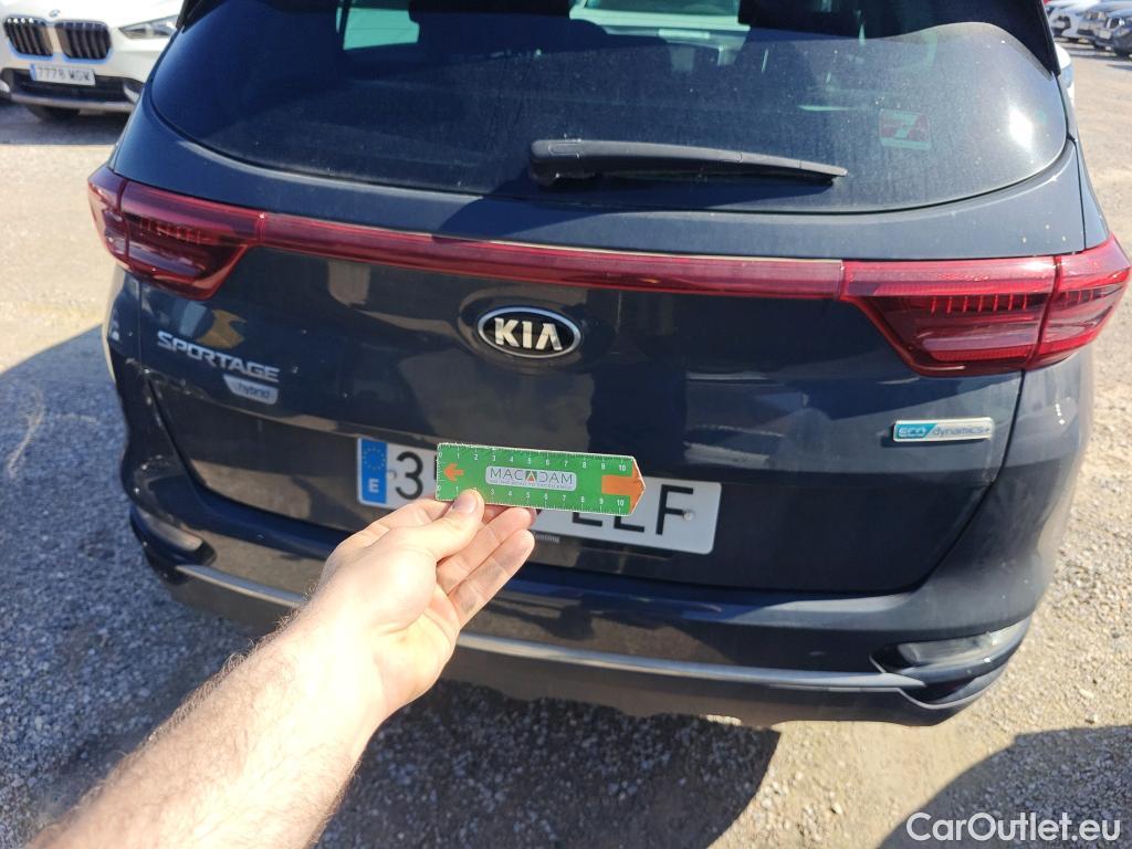  KIA  Sportage KIA  1.6MHEV Drive 100kW(136CV) 4x2(Crist Tintados)(CX) #45
