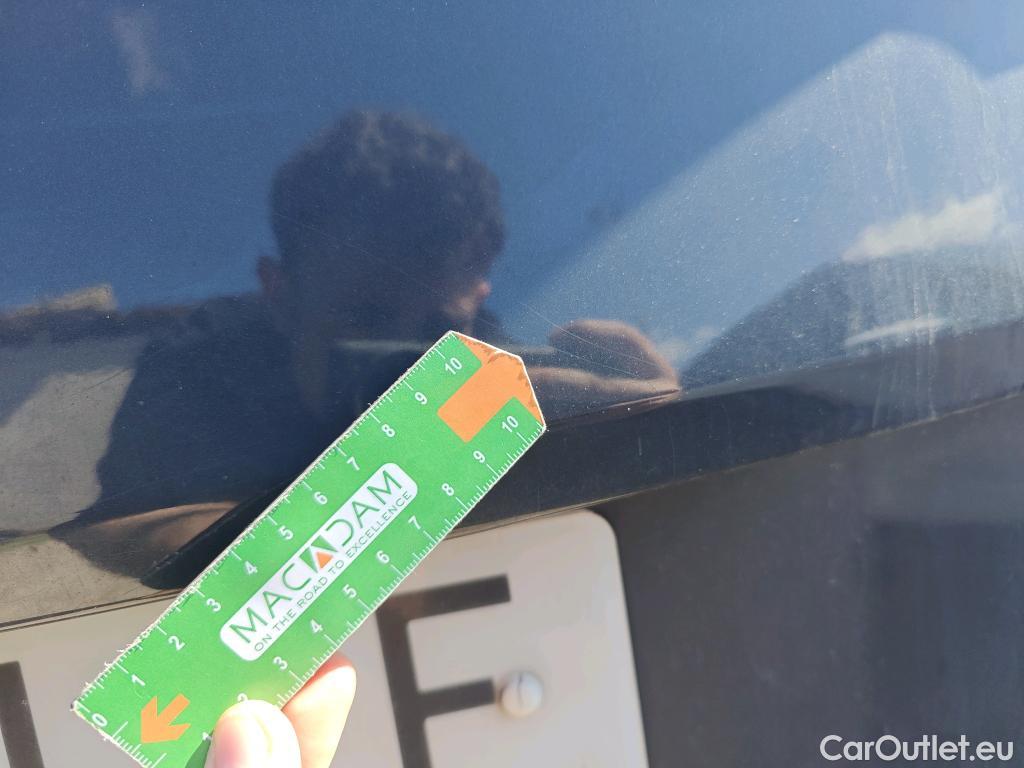  KIA  Sportage KIA  1.6MHEV Drive 100kW(136CV) 4x2(Crist Tintados)(CX) #46