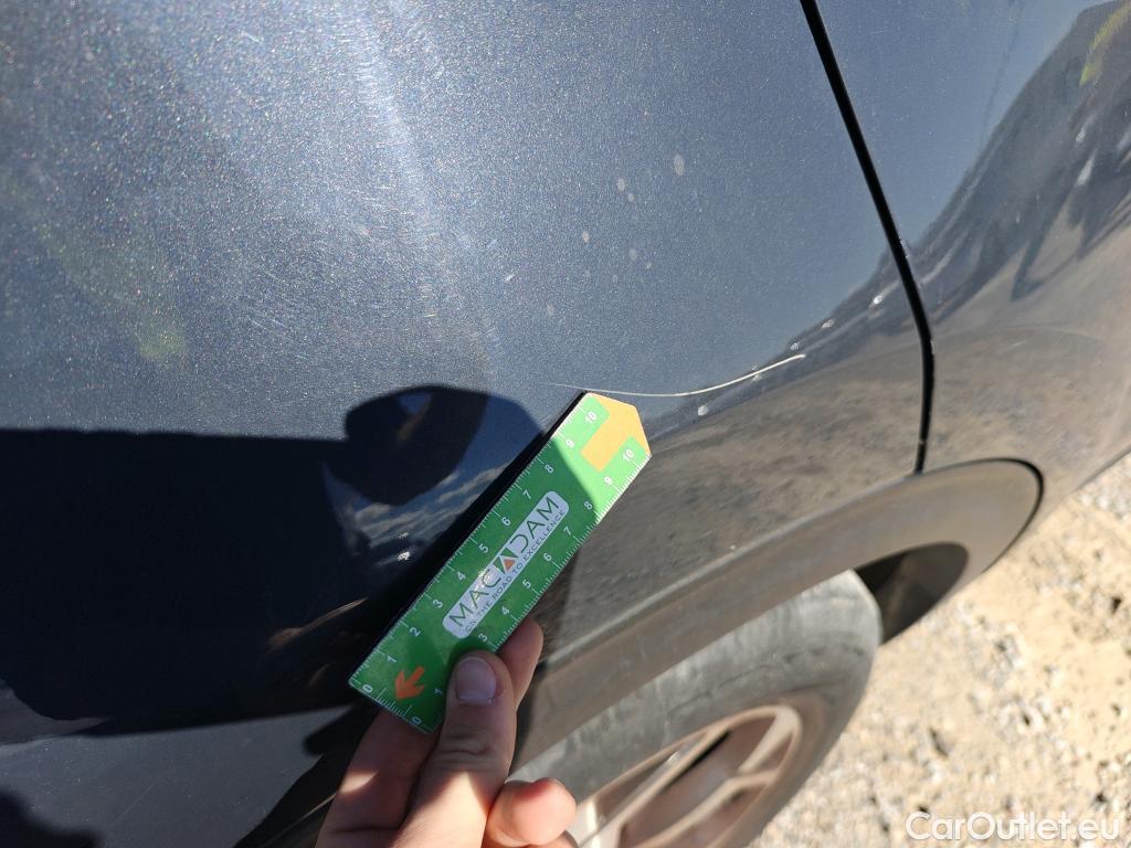  KIA  Sportage KIA  1.6MHEV Drive 100kW(136CV) 4x2(Crist Tintados)(CX) #9