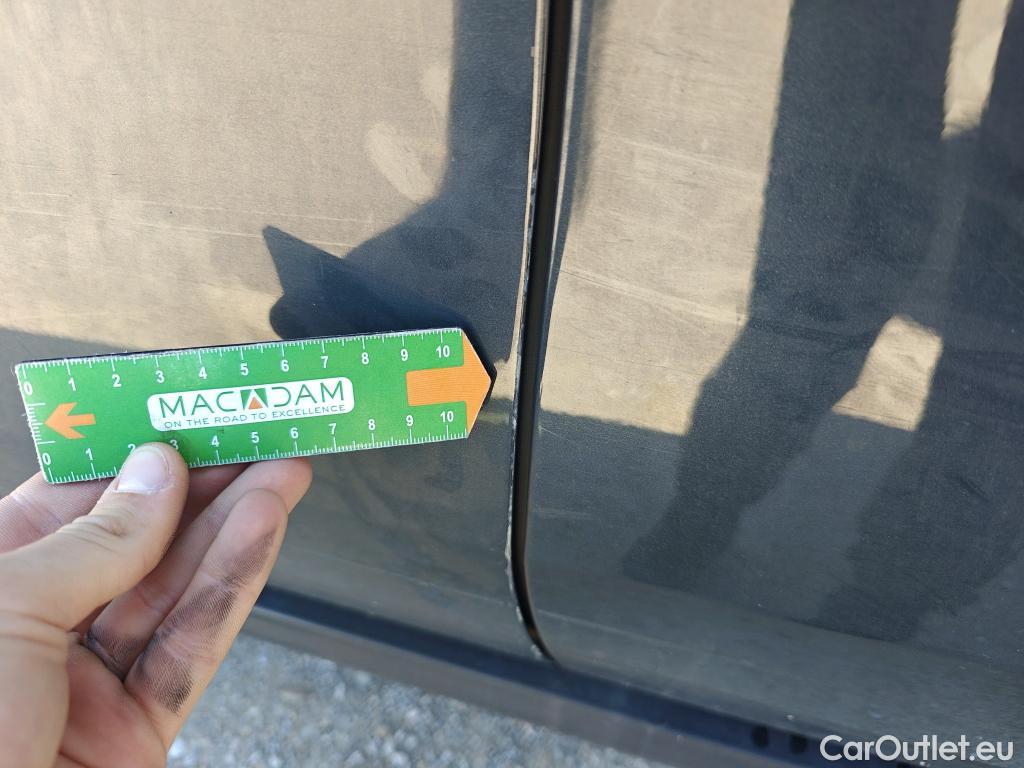  KIA  Sportage KIA  1.6MHEV Drive 100kW(136CV) 4x2(Crist Tintados)(CX) #6