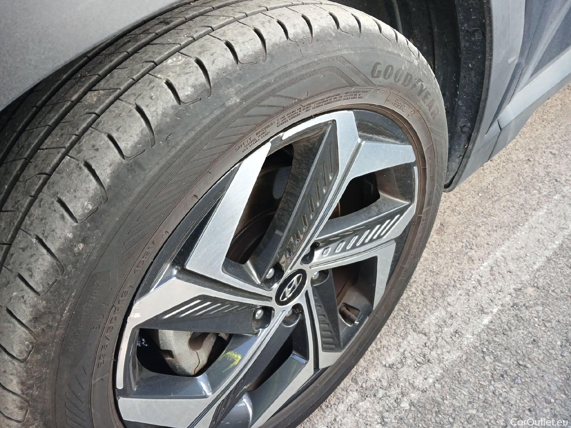  Hyundai  Tucson HYUNDAI  / 2020 / 5P / todoterreno 1.6 TGDI 169kW (230CV) HEV Style Aut 4x4 #10