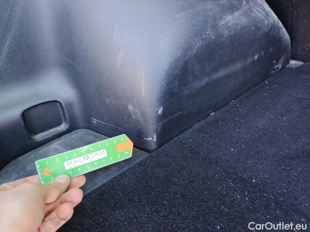  KIA  Sportage KIA  1.6MHEV Drive 100kW(136CV) 4x2(Crist Tintados)(CX) #13