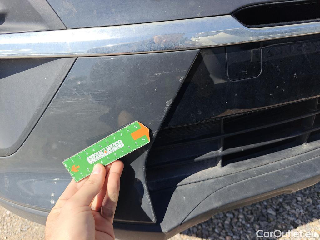  KIA  Sportage KIA  1.6MHEV Drive 100kW(136CV) 4x2(Crist Tintados)(CX) #22