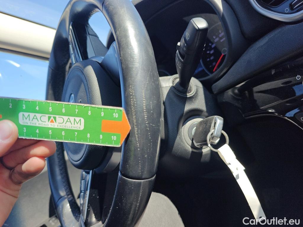  KIA  Sportage KIA  1.6MHEV Drive 100kW(136CV) 4x2(Crist Tintados)(CX) #17