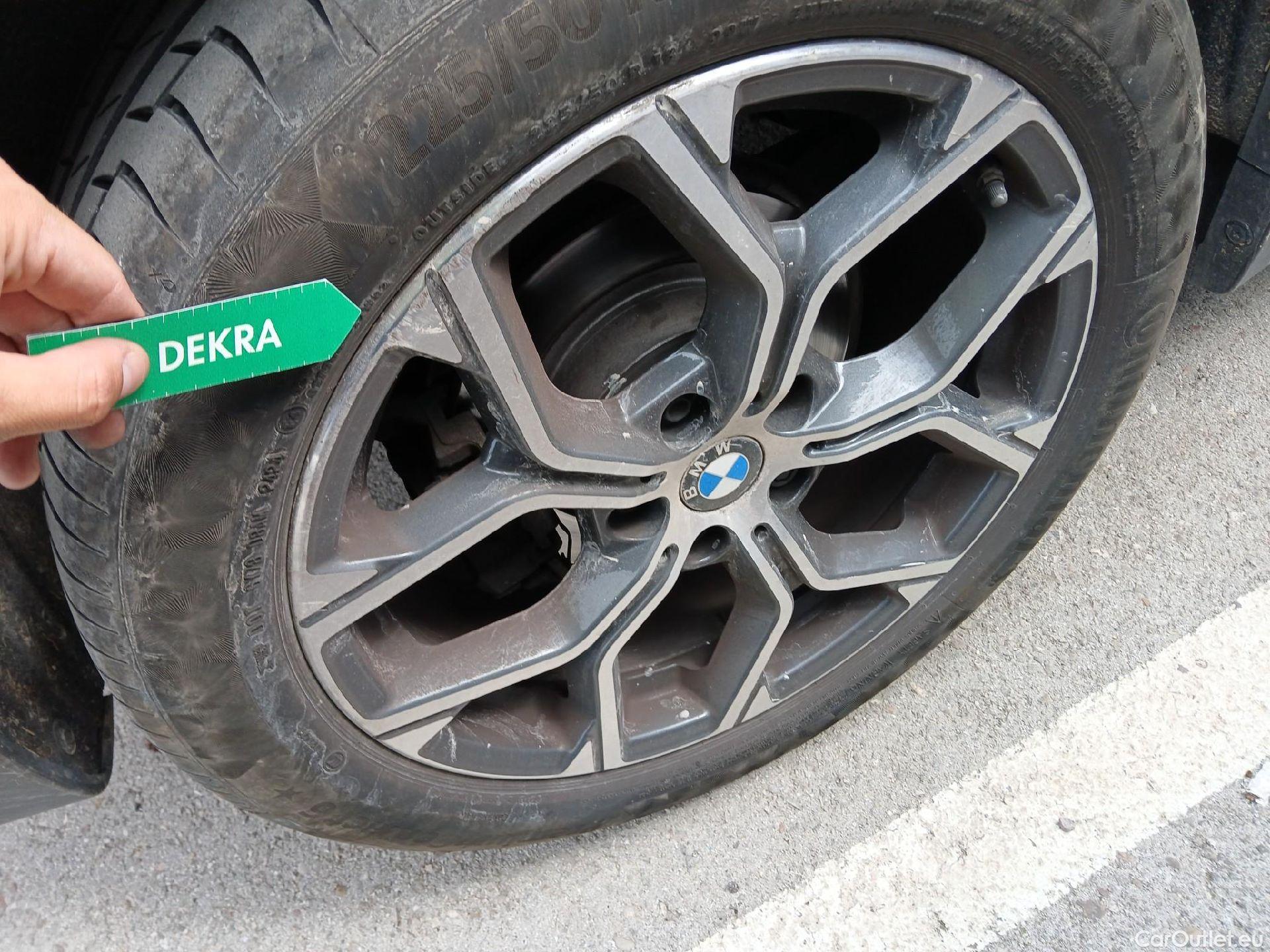  Bmw  X1 BMW  / 2019 / 5P / todoterreno sDrive18d #24