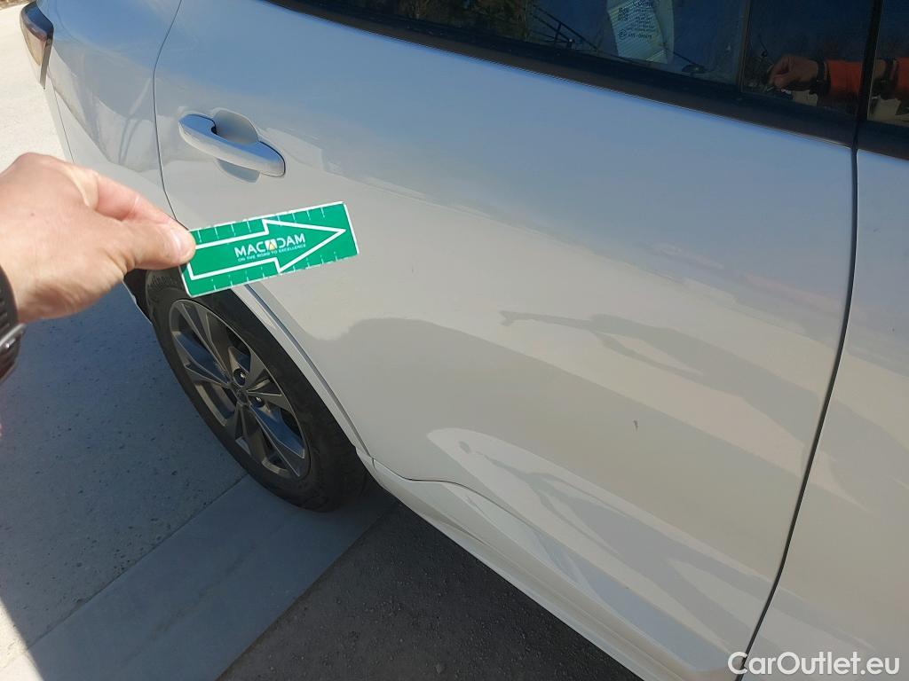  Ford  Kuga FORD  / 2019 / 5P / todoterreno ST-Line 2.5 Duratec PHEV 165kW Auto #1