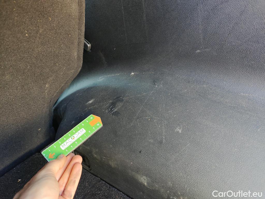  KIA  Sportage KIA  1.6MHEV Drive 100kW(136CV) 4x2(Crist Tintados)(CX) #15