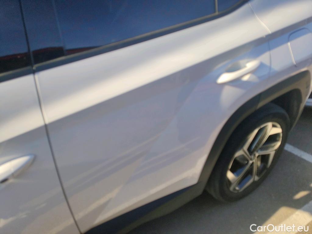  Hyundai  Tucson HYUNDAI  / 2020 / 5P / todoterreno 1.6 TGDI 169kW HEV Tecno Auto 2C #18