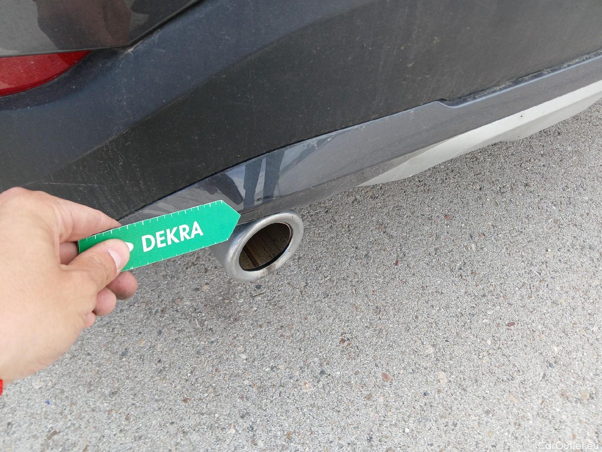  Bmw  X1 BMW  / 2019 / 5P / todoterreno sDrive18d #18