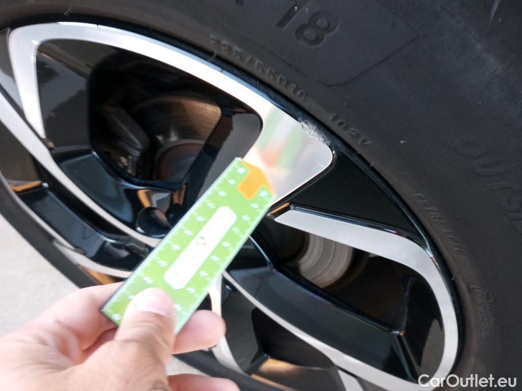  Citroen  C5 CITROEN  Aircross / 2018 / 5P / todoterreno BlueHdi 96kW (130CV) S&S Feel (AC) #31