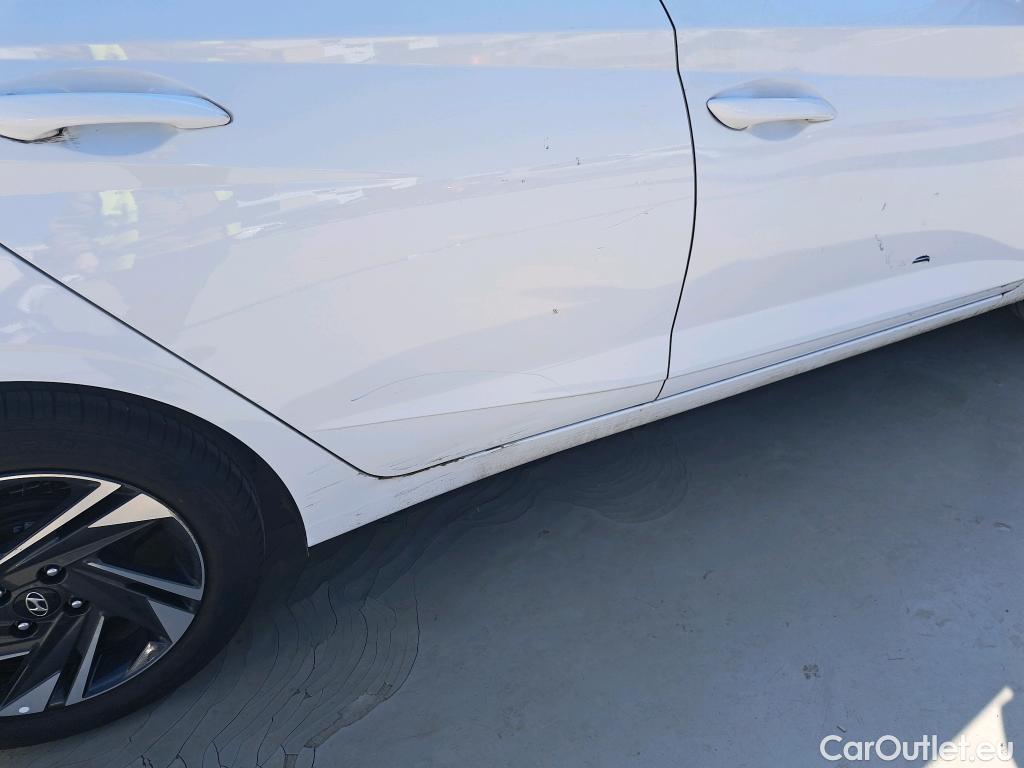  Hyundai  i20 HYUNDAI  / 2020 / 5P / berlina con portón 1.2 MPI Klass #7