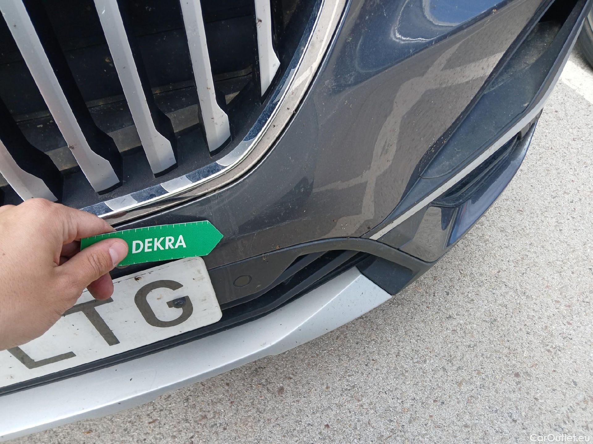  Bmw  X1 BMW  / 2019 / 5P / todoterreno sDrive18d #3