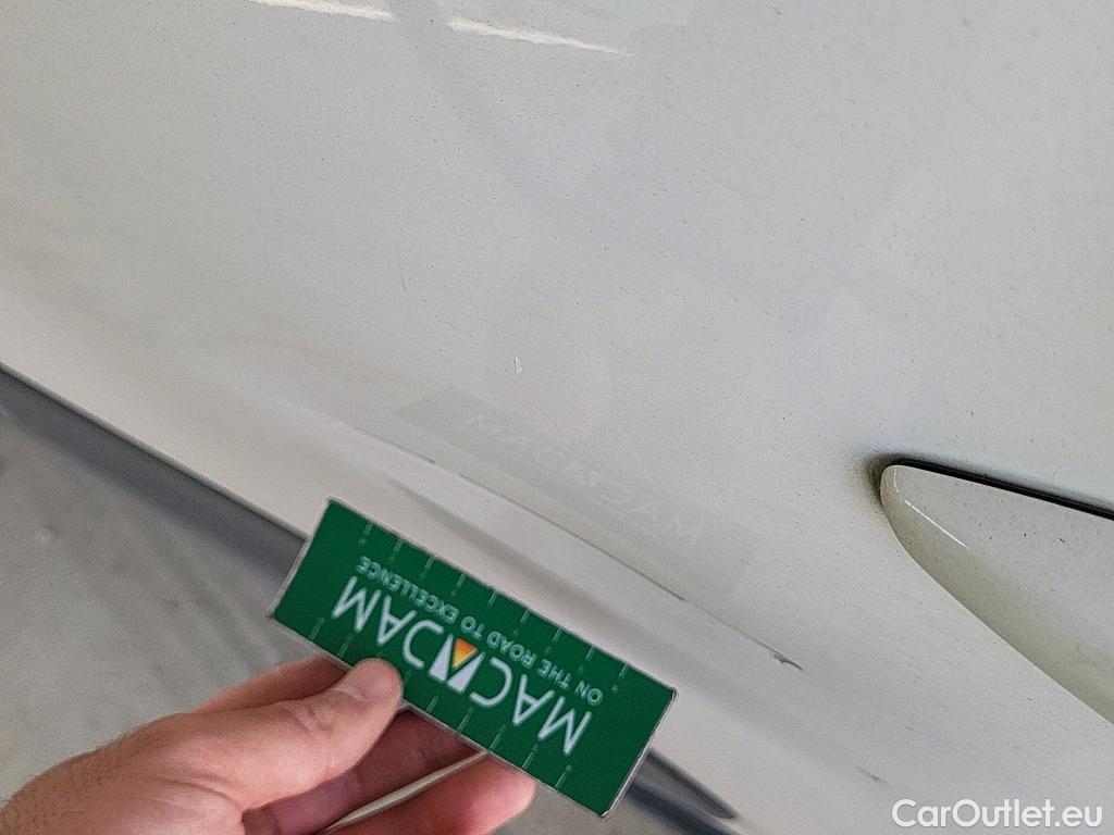  Citroen  C3 CITROEN  / 2020 / 5P / berlina con portón BlueHDi 75KW (100CV) S&S Feel Pack #4