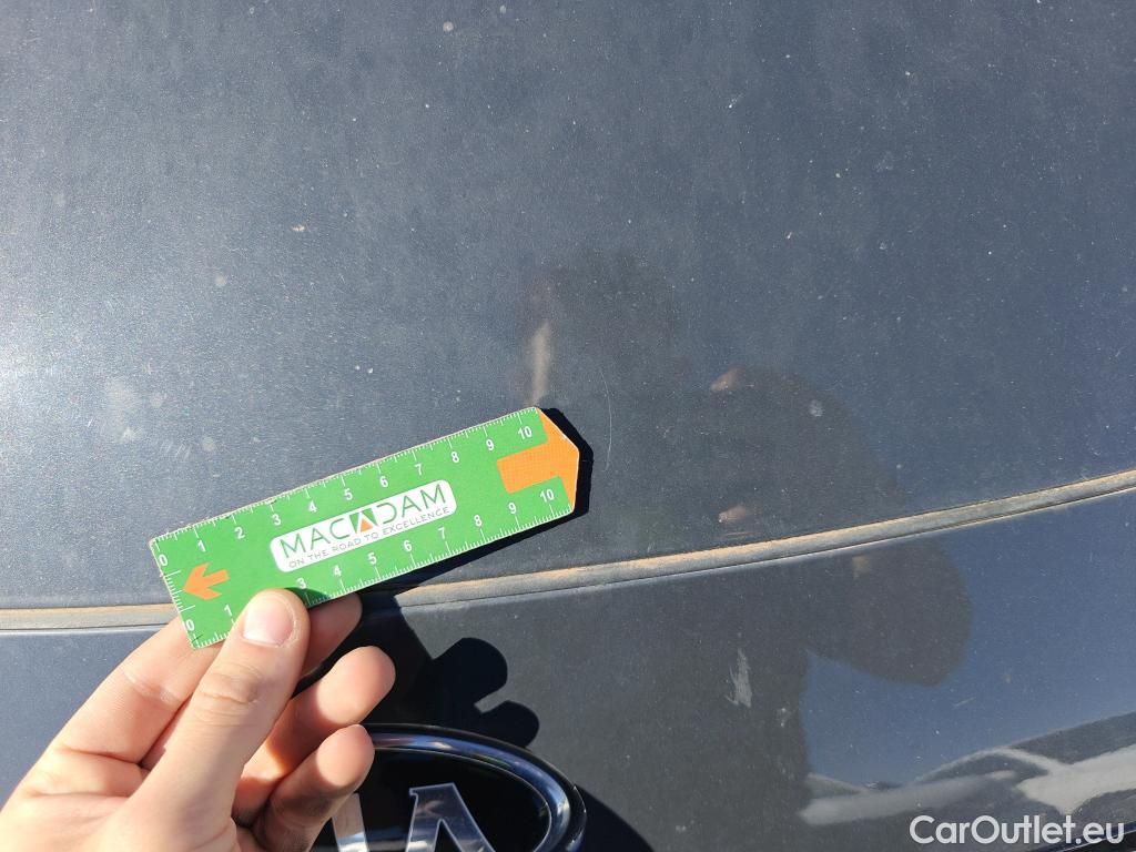  KIA  Sportage KIA  1.6MHEV Drive 100kW(136CV) 4x2(Crist Tintados)(CX) #27