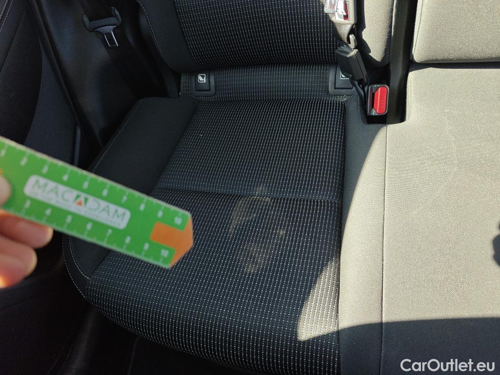  KIA  Sportage KIA  1.6MHEV Drive 100kW(136CV) 4x2(Crist Tintados)(CX) #41