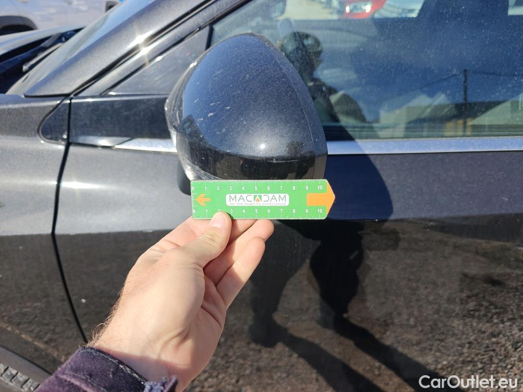  Nissan  Qashqai NISSAN  / 2021 / 5P / todoterreno DIG-T 103kW N-Connecta #45