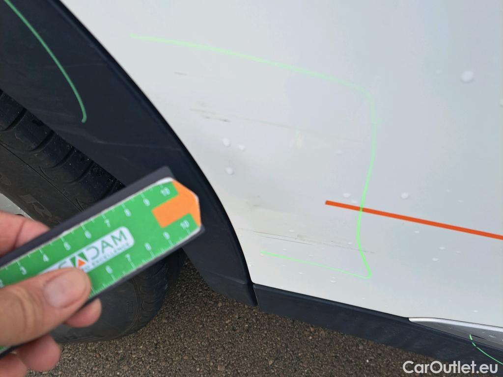  Peugeot  2008 PEUGEOT  / 2019 / 5P / todoterreno Allure Pack BlueHDI 81kW (110CV) #7