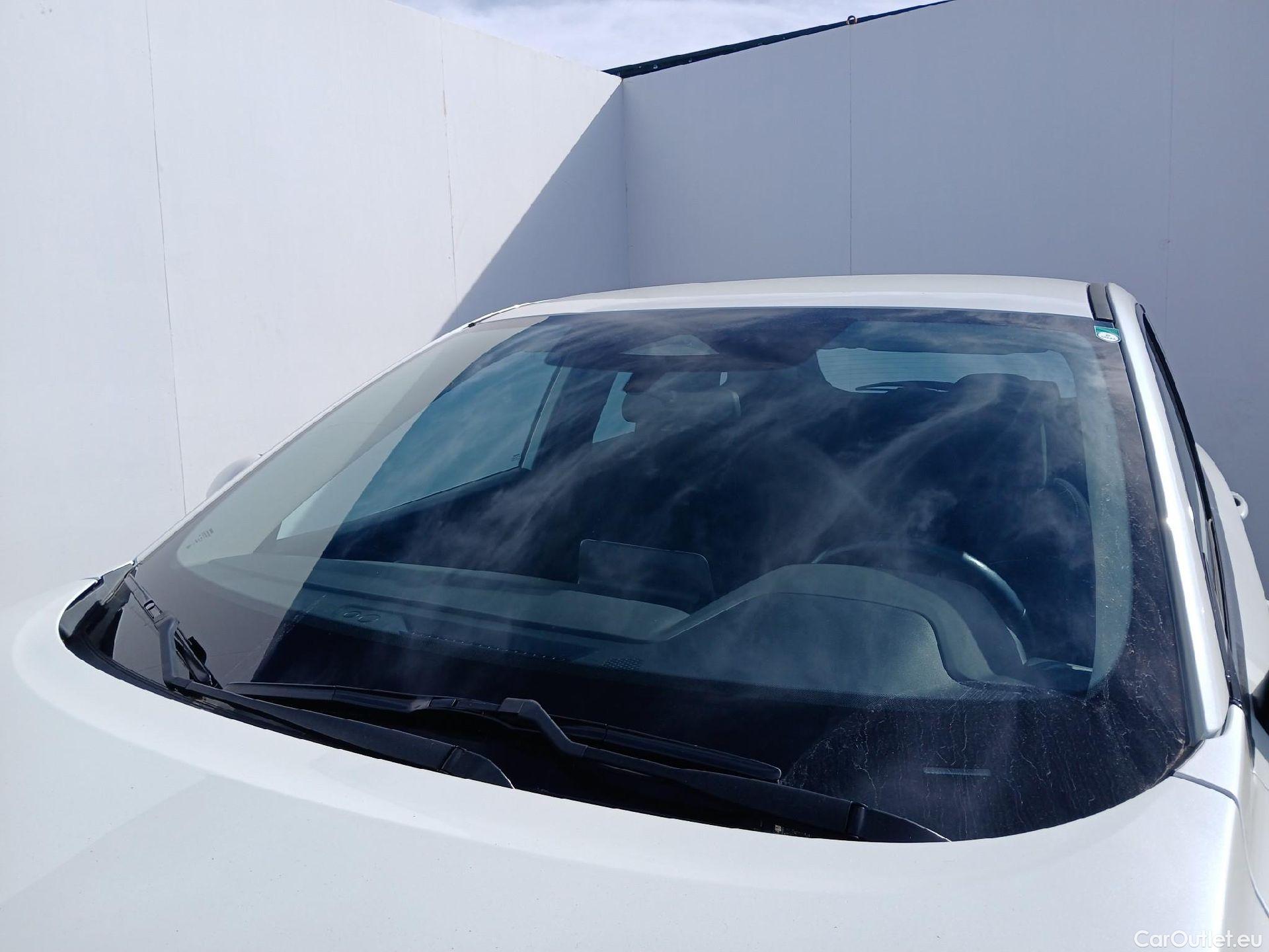  Nissan  Qashqai NISSAN  / 2021 / 5P / todoterreno DIG-T 116kW (158CV) mHEV Xtronic Acenta (AC2) #3