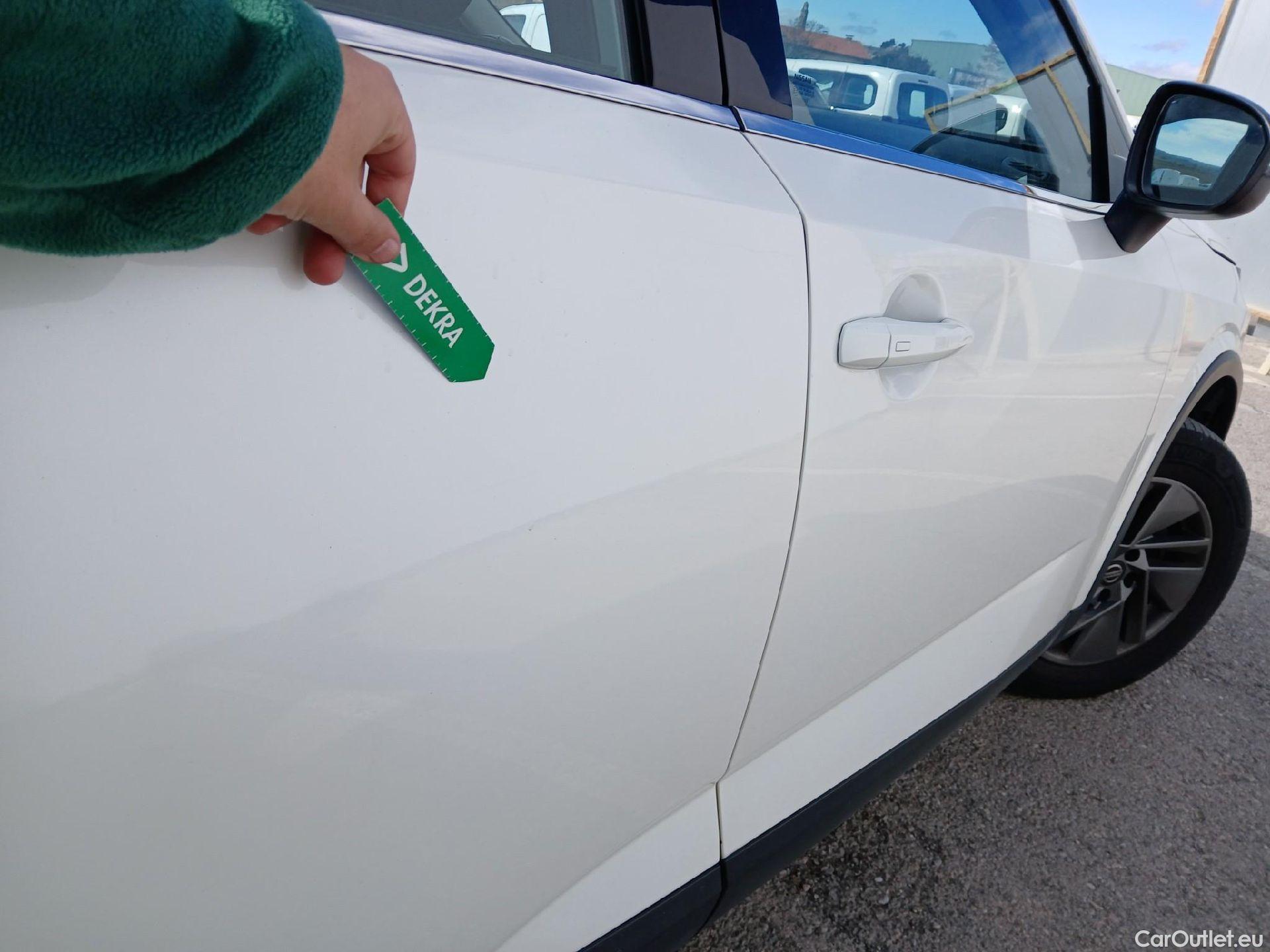  Nissan  Qashqai NISSAN  / 2021 / 5P / todoterreno DIG-T 116kW (158CV) mHEV Xtronic Acenta (AC2) #21