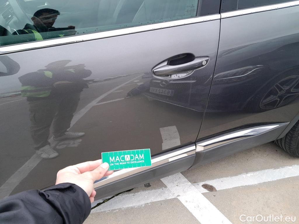  Peugeot  3008 PEUGEOT  / 2020 / 5P / todoterreno 1.5 BlueHDi 96kW S&S GT EAT8 #3