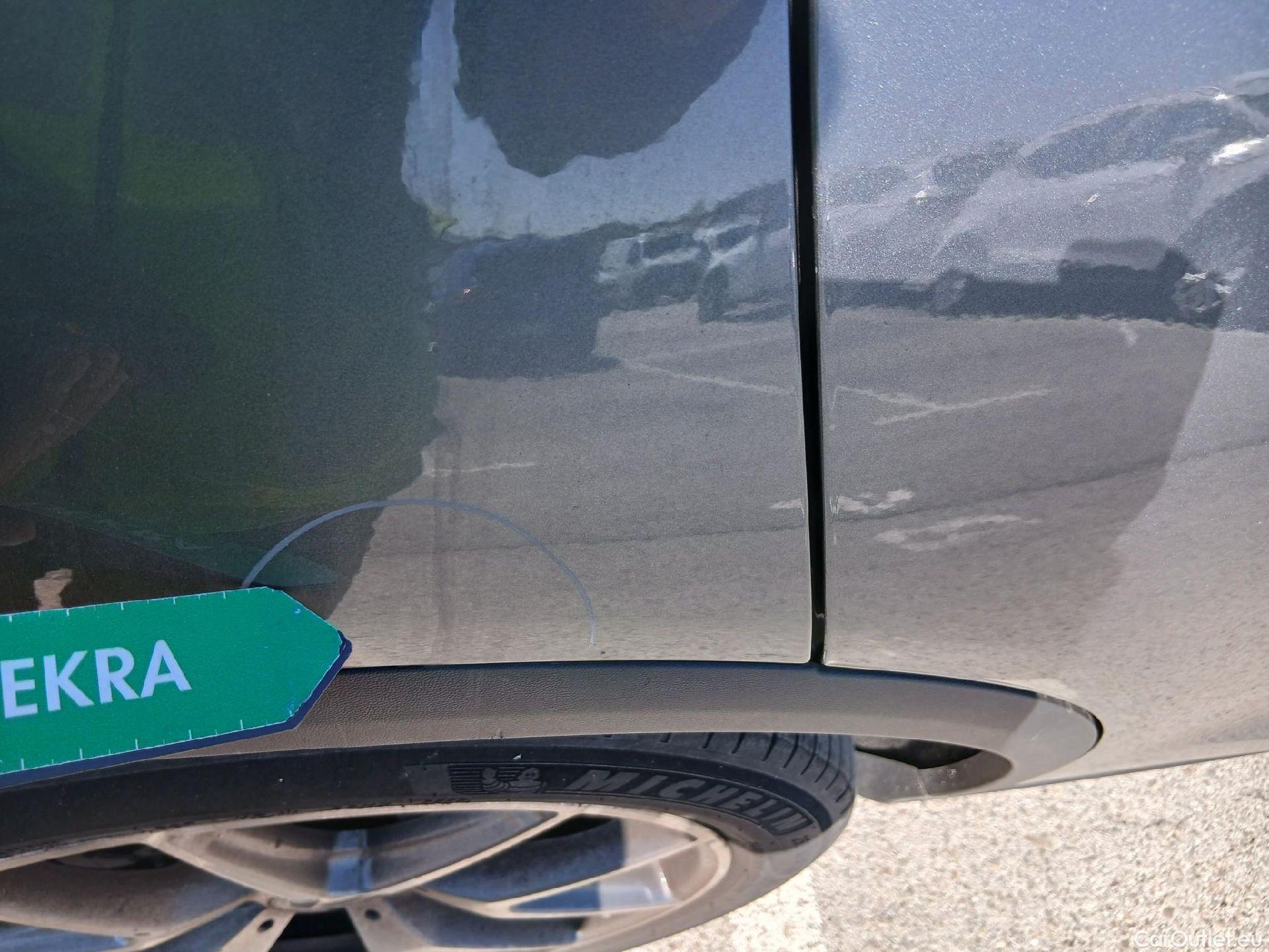  Mercedes  G-Klasee MERCEDES-BENZ Clase GLC / 2019 / 5P / todoterreno GLC 220 d 4MATIC (AC) #17