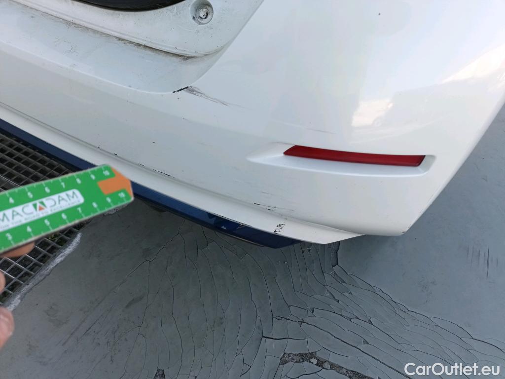  Nissan  Leaf NISSAN  / 2017 / 5P / berlina con portón 62kWh e+ Acenta #27