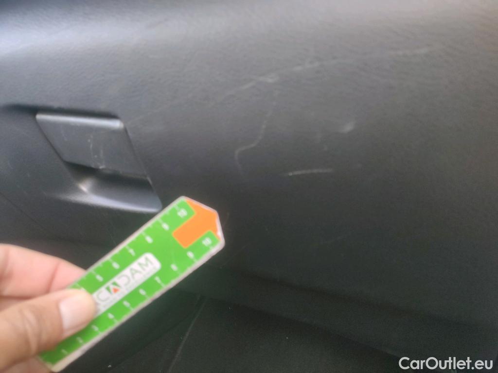  Nissan  Juke NISSAN  / 2019 / 5P / crossover DIG-T 84 kW (114 CV) 6M/T Acenta #6