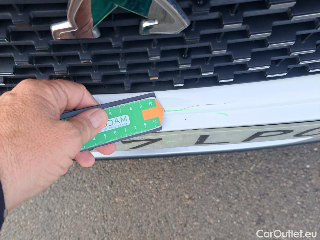  Peugeot  2008 PEUGEOT  / 2019 / 5P / todoterreno Allure Pack BlueHDI 81kW (110CV) #18