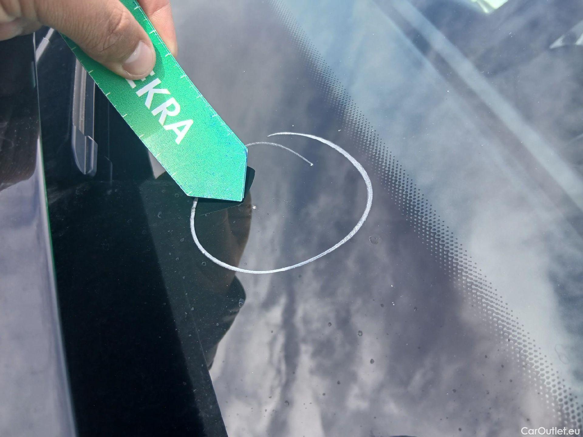  Mercedes  GLB MERCEDES-BENZ  / 2019 / 5P / todoterreno 2.0  200 D DCT 110KW (150CV) #18