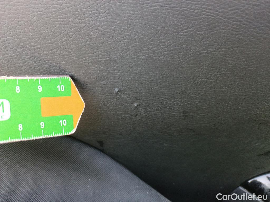  Nissan  Leaf NISSAN  / 2017 / 5P / berlina con portón 62kWh e+ Acenta #24