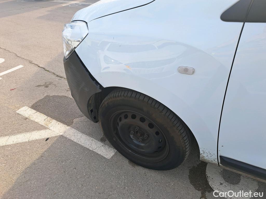  Dacia  Dokker DACIA  / 2013 / 4P / furgón derivado de turismo Van Essential Blue dCi 70kW (95CV) #23