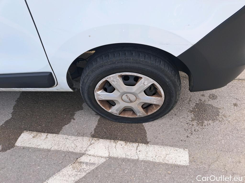  Dacia  Dokker DACIA  / 2013 / 4P / furgón derivado de turismo Van Essential Blue dCi 70kW (95CV) #38