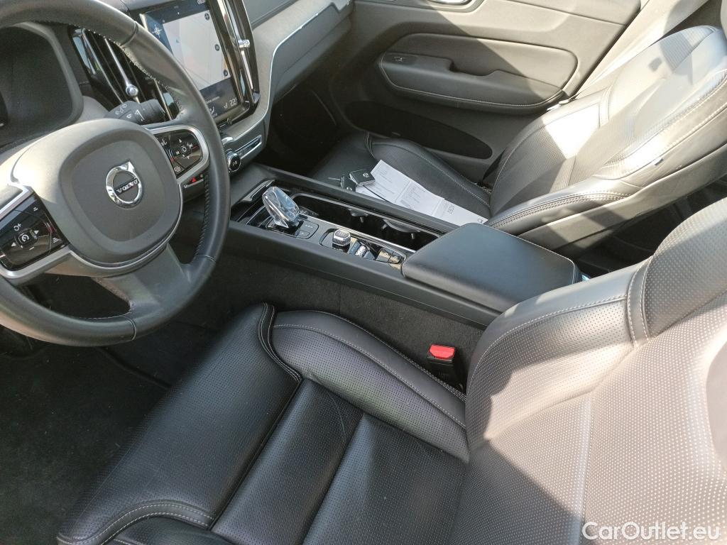  Volvo  XC60 VOLVO  / 2017 / 5P / todoterreno 2.0 B5 D5 AWD Inscription Auto #2
