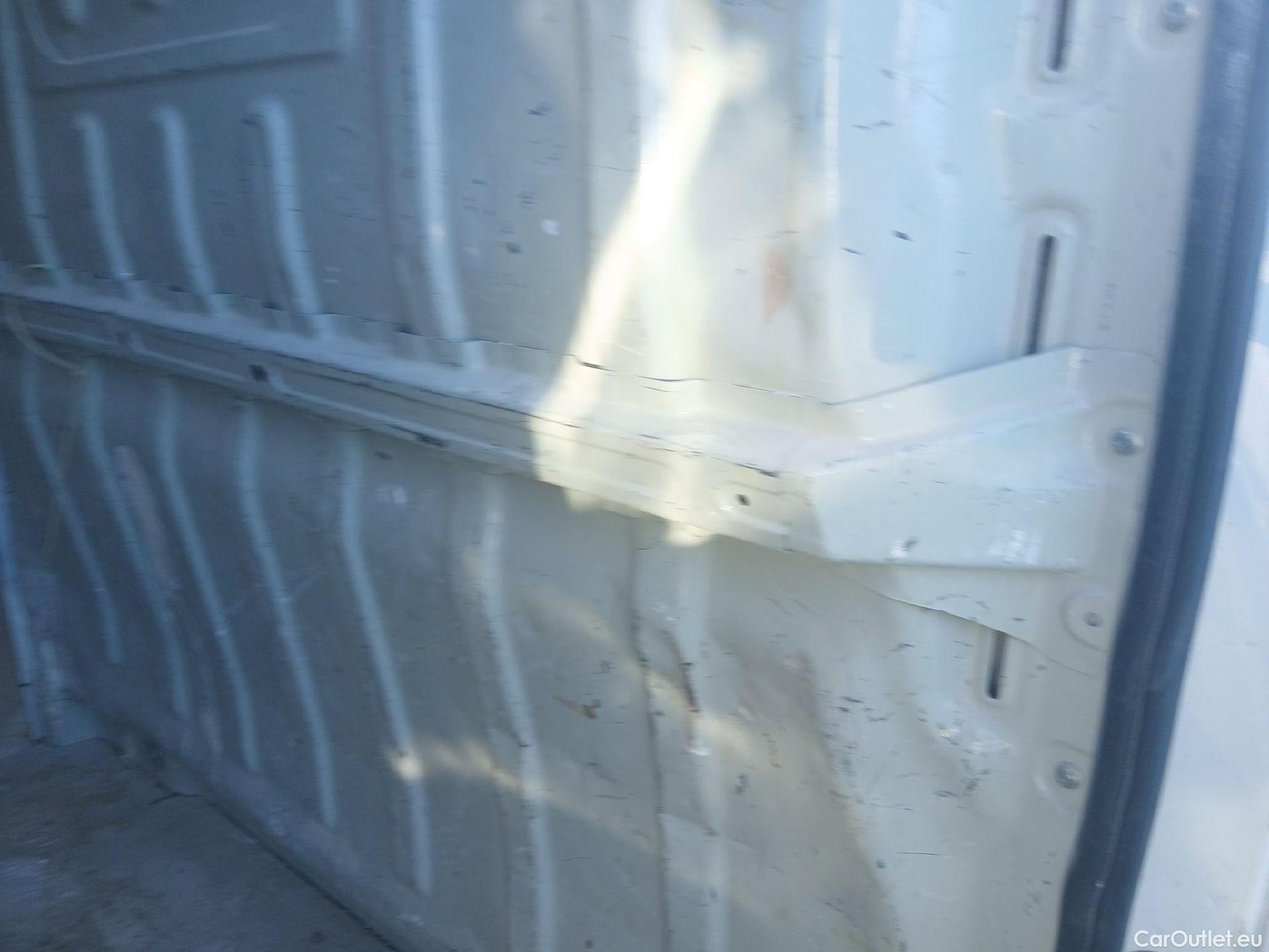  Citroen  Jumper CITROEN  / 2014 / 4P / furgón BlueHDi 88KW (120CV) Furgón 35L2H2 #42