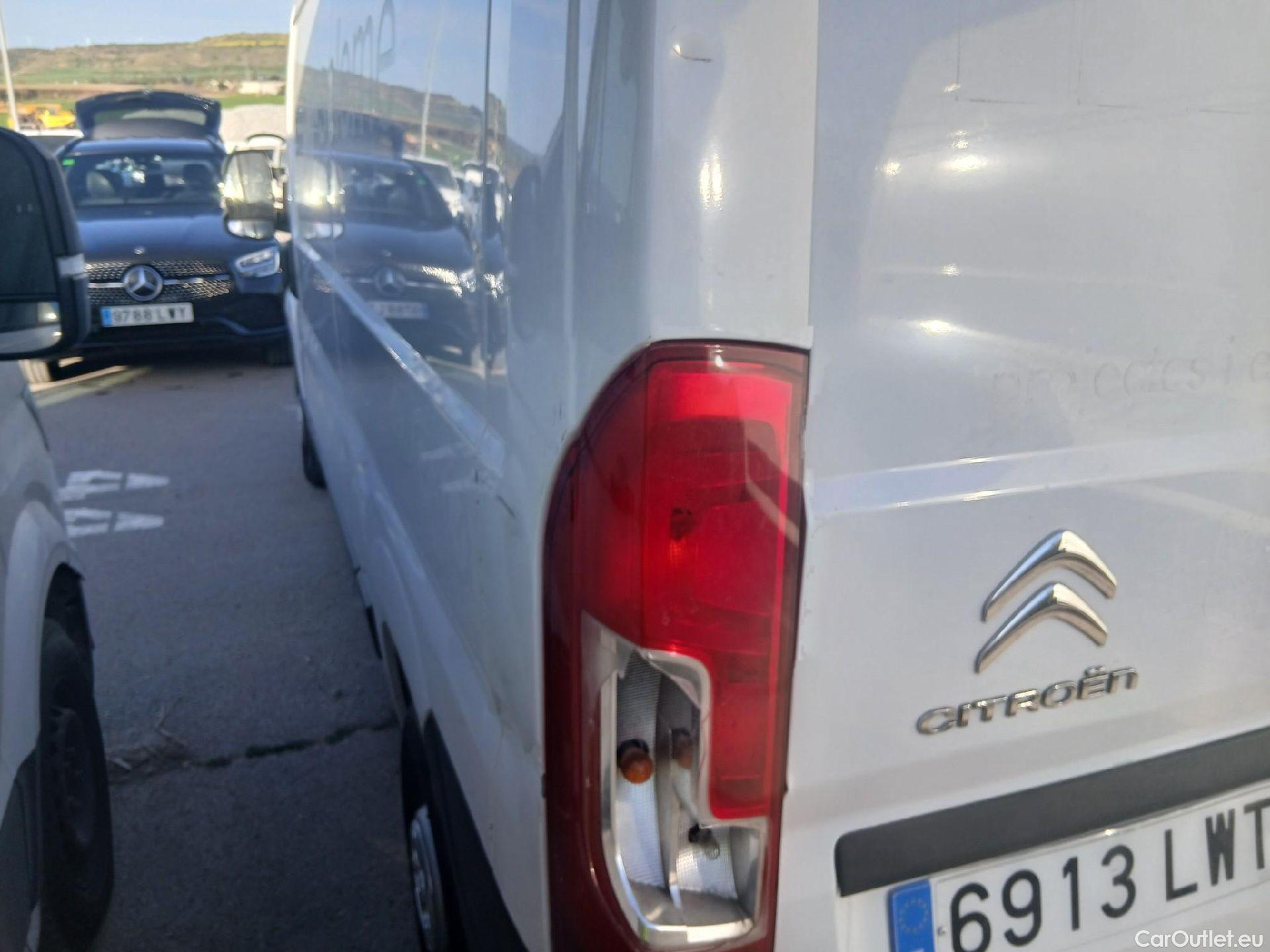  Citroen  Jumper CITROEN  / 2014 / 4P / furgón BlueHDi 88KW (120CV) Furgón 35L2H2 #16