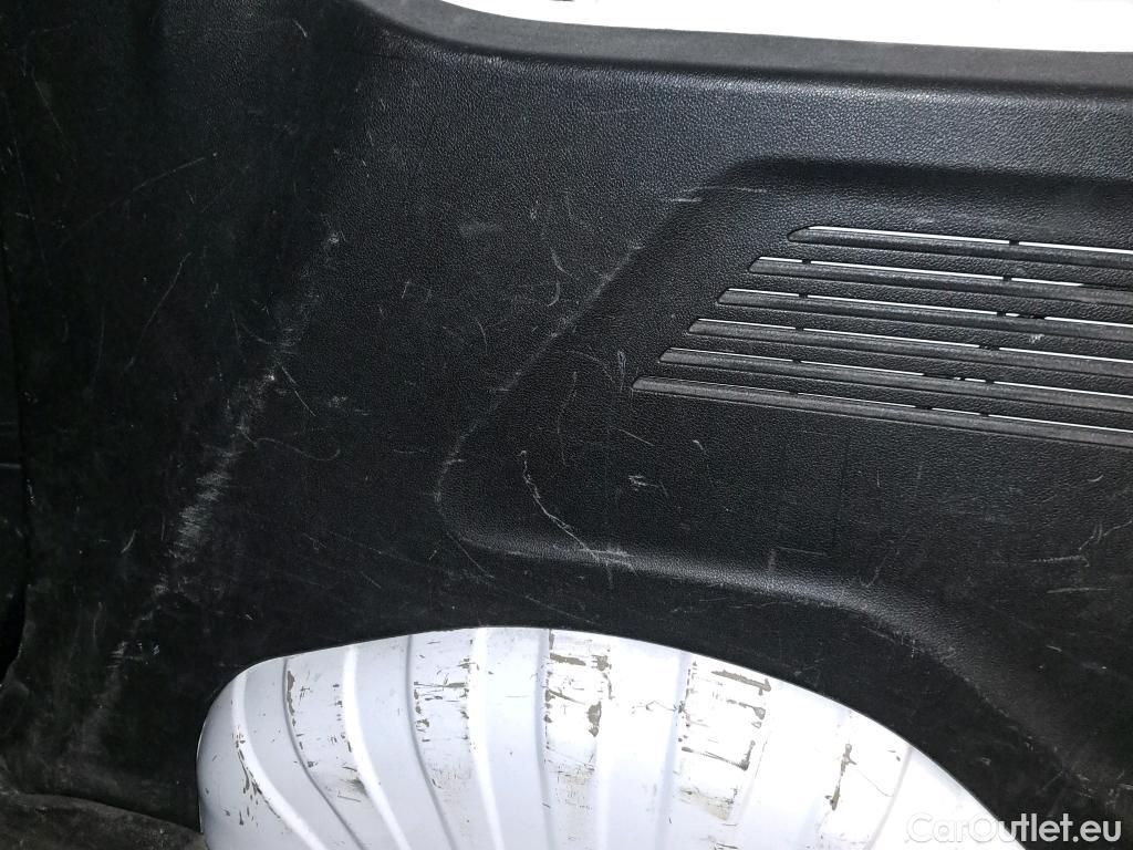  Citroen  Berlingo CITROEN  / 2018 / 3P / furgón derivado de turismo Talla M BlueHDi 100 CONTROL (AC2) #19