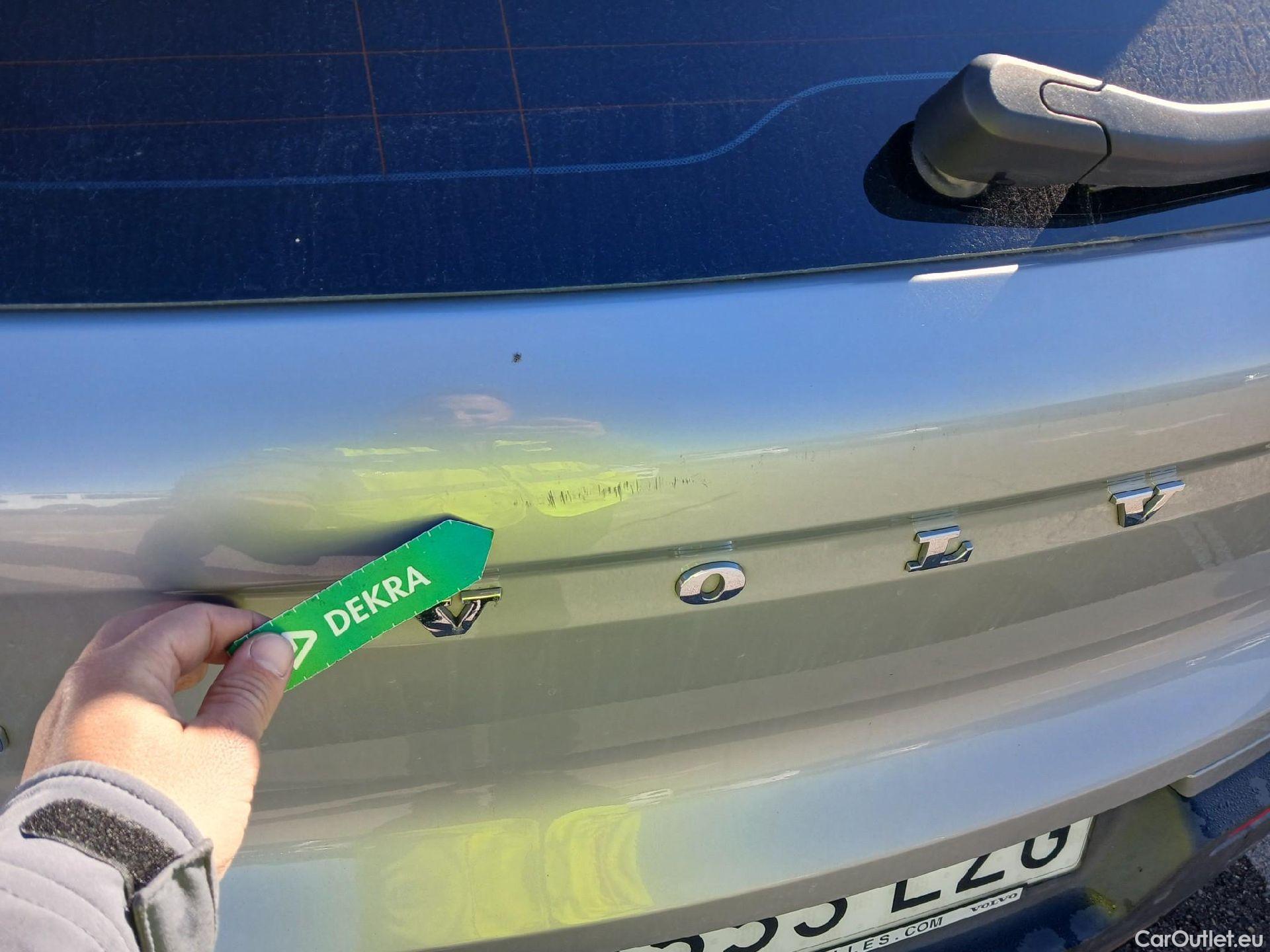  Volvo  XC 40 VOLVO XC40 / 2021 / 5P / todoterreno 1.5 T5 Twin Recharge Plus Dark Auto #14