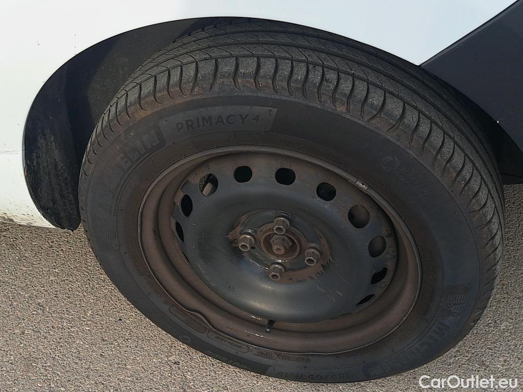  Dacia  Dokker DACIA  / 2013 / 4P / furgón derivado de turismo Van Essential Blue dCi 70kW (95CV) #55