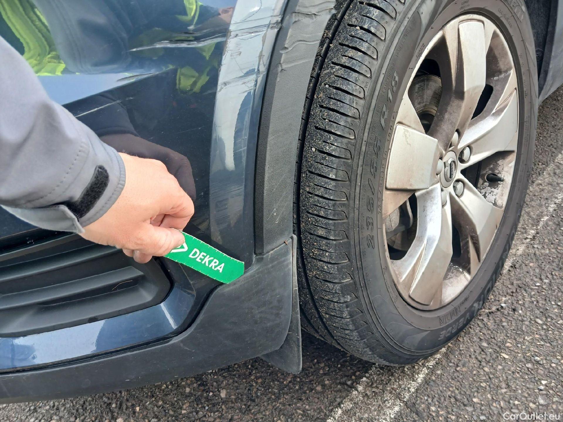  Volvo  XC 40 VOLVO XC40 / 2017 / 5P / todoterreno 2.0 B3 G Momentum Pro Auto #7