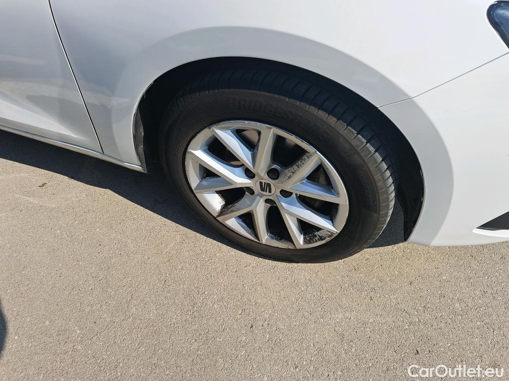  Seat  Leon SEAT Nuevo León / 2020 / 5P / berlina con portón 2.0 TDI 85kW S&S Style Go (AC2) #9