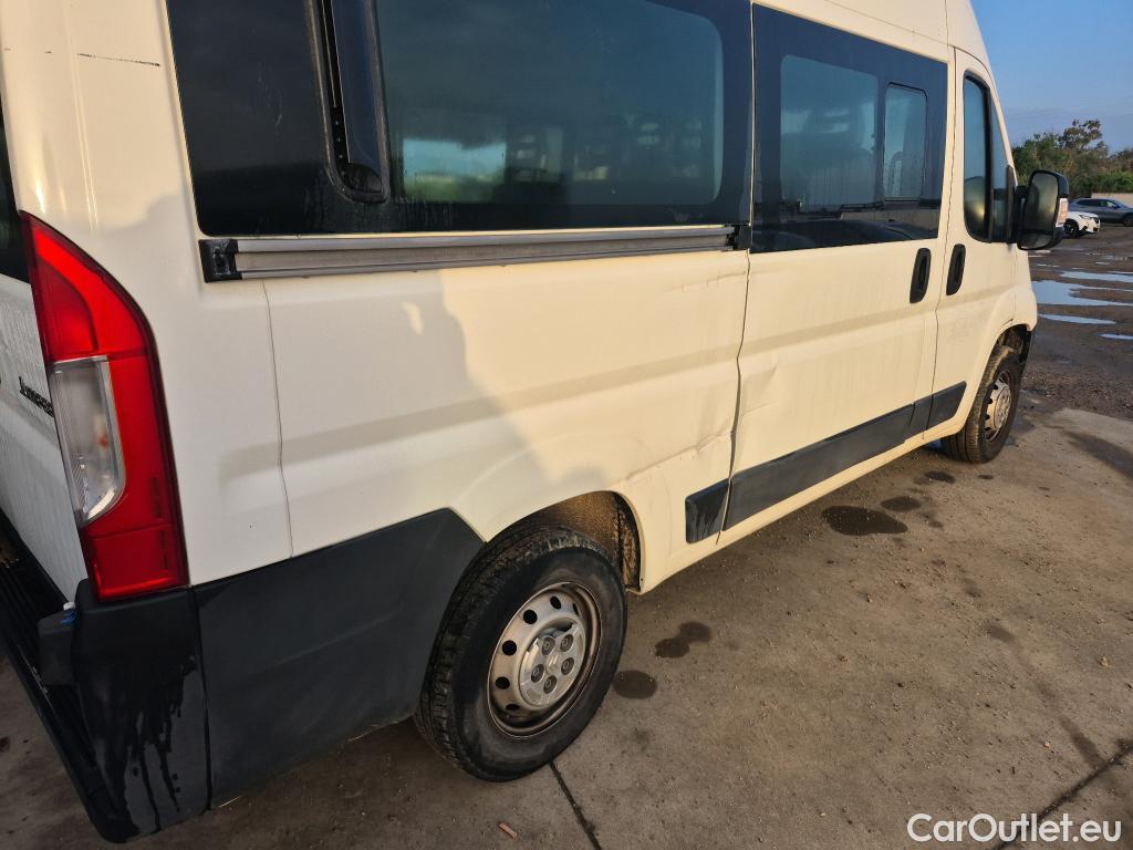  Citroen  Jumper CITROEN  / 2014 / 4P / combi BlueHDi 88KW (120CV) S&S Combi 33 L2H2 #21