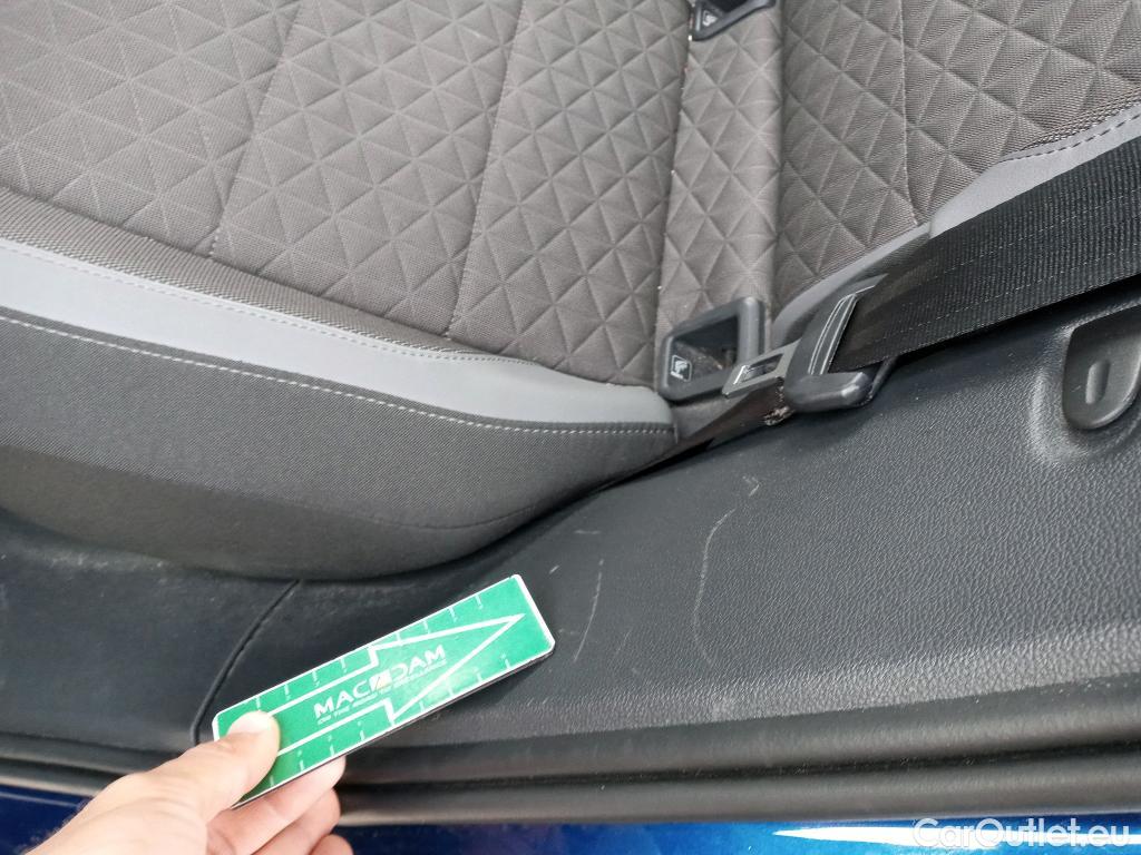  Volkswagen  T-CROSS VOLKSWAGEN  / 2018 / 5P / todoterreno Sport 1.5 TSI 110kW (150CV) DSG #16