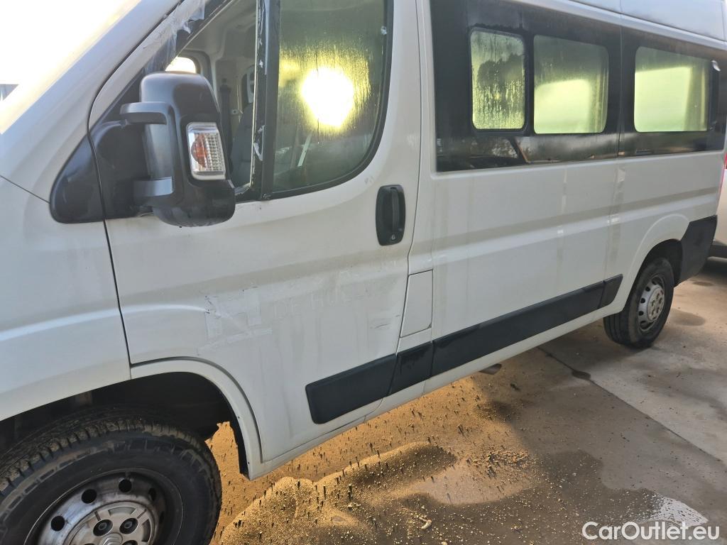  Citroen  Jumper CITROEN  / 2014 / 4P / combi BlueHDi 88KW (120CV) S&S Combi 33 L2H2 #19